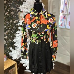Vintage Floral Button-Up Dress with Black Skirt